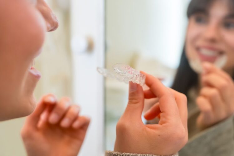 Alinhadores Transparentes para Casos Complexos
