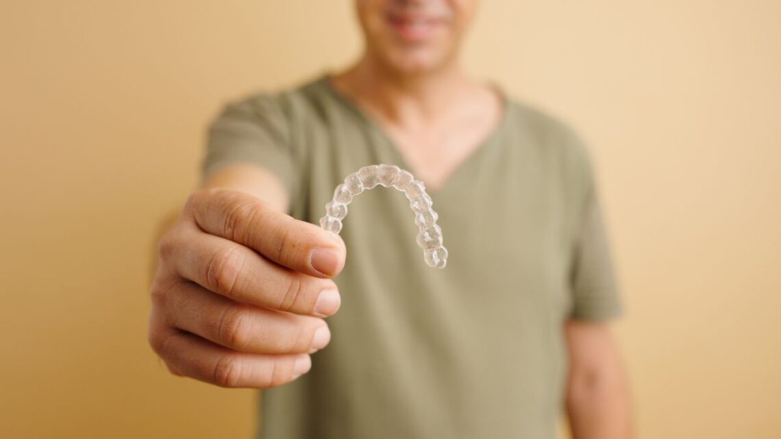 Attachments Para Que Servem nos Dentes Durante o Tratamento com Alinhadores