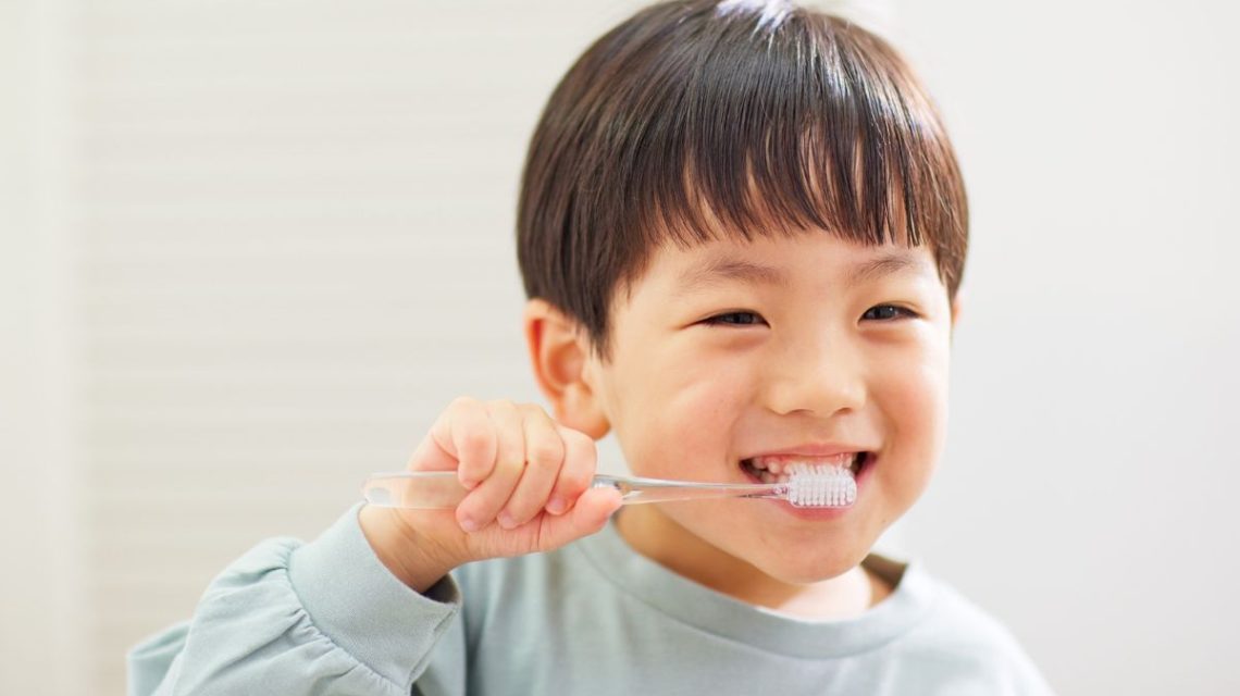 Meu Filho não Gosta de Escovar o Dente. O que fazer?