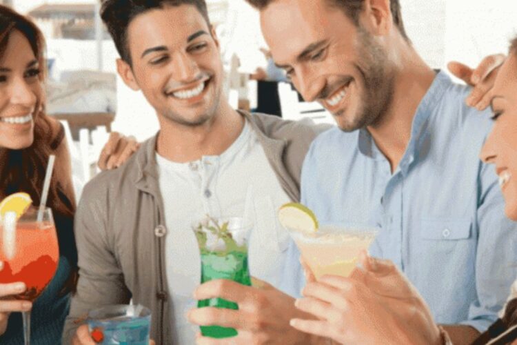 Dicas para manter os dentes saudáveis durante as festas de fim de ano